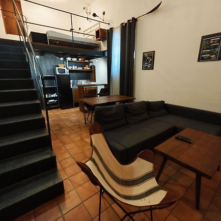 Hostal Cafe Frenteabastos Carmona  Ngoại thất bức ảnh