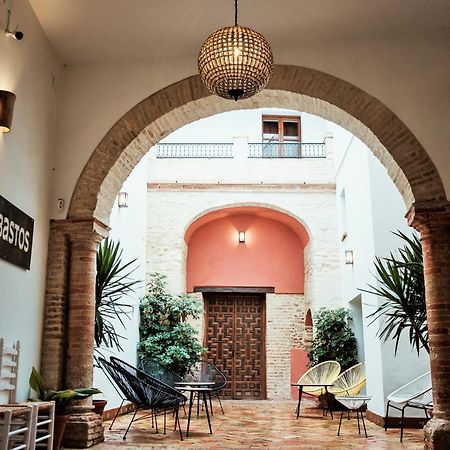 Hostal Cafe Frenteabastos Carmona  Ngoại thất bức ảnh