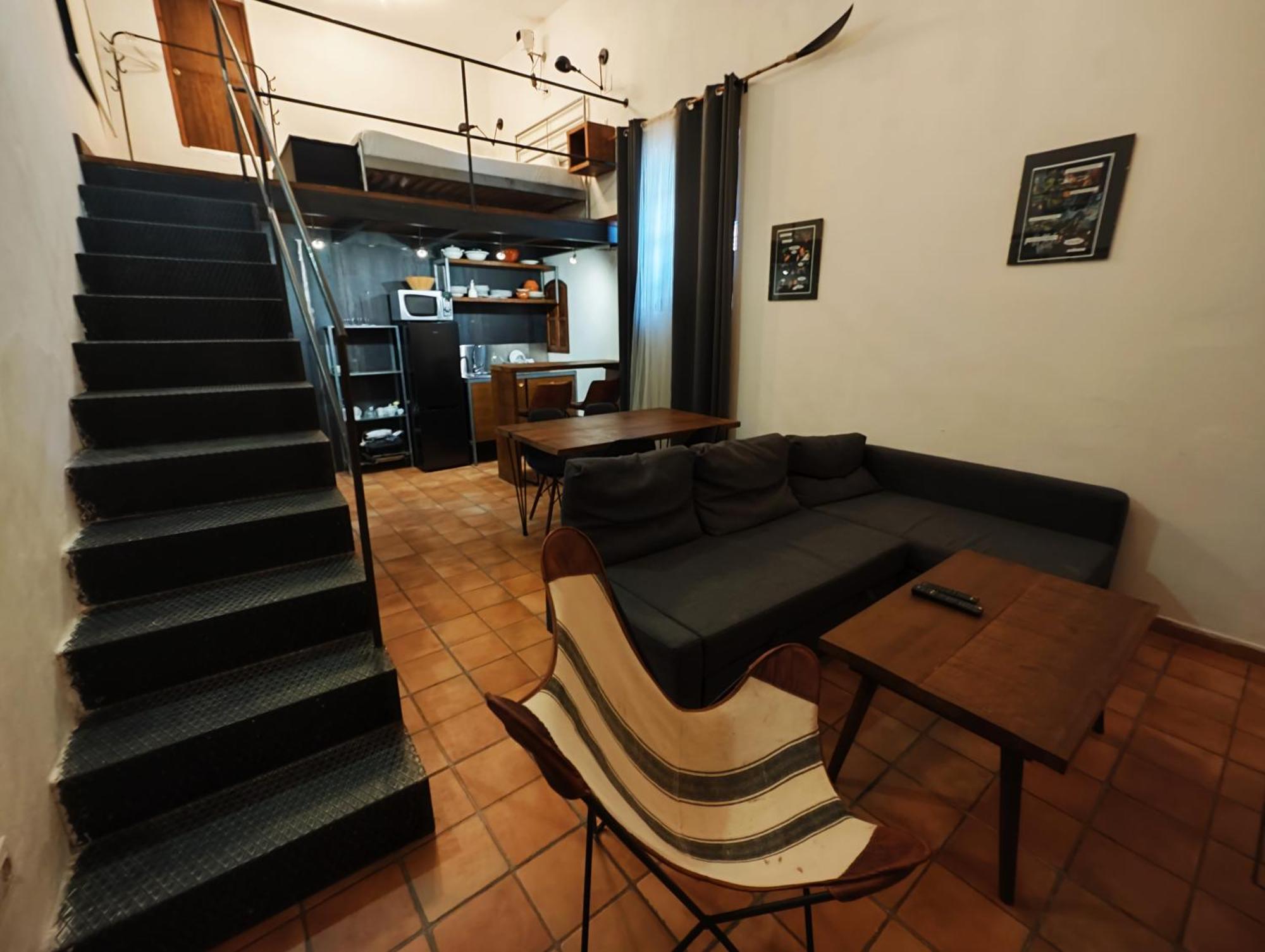 Hostal Cafe Frenteabastos Carmona  Ngoại thất bức ảnh