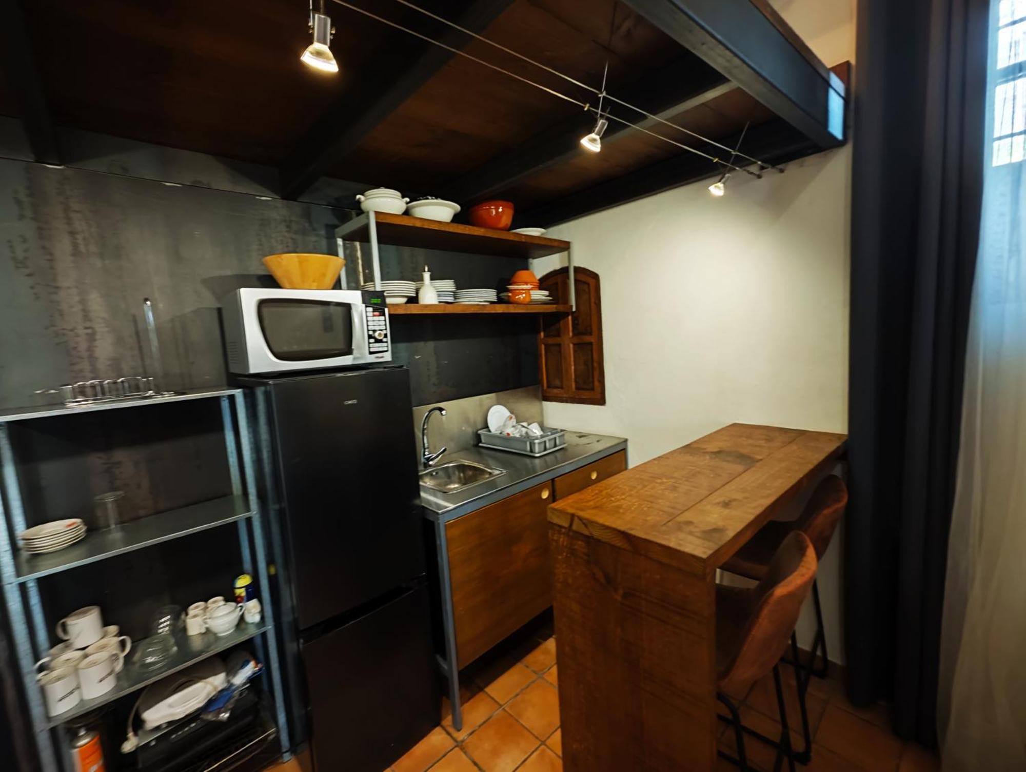 Hostal Cafe Frenteabastos Carmona  Ngoại thất bức ảnh