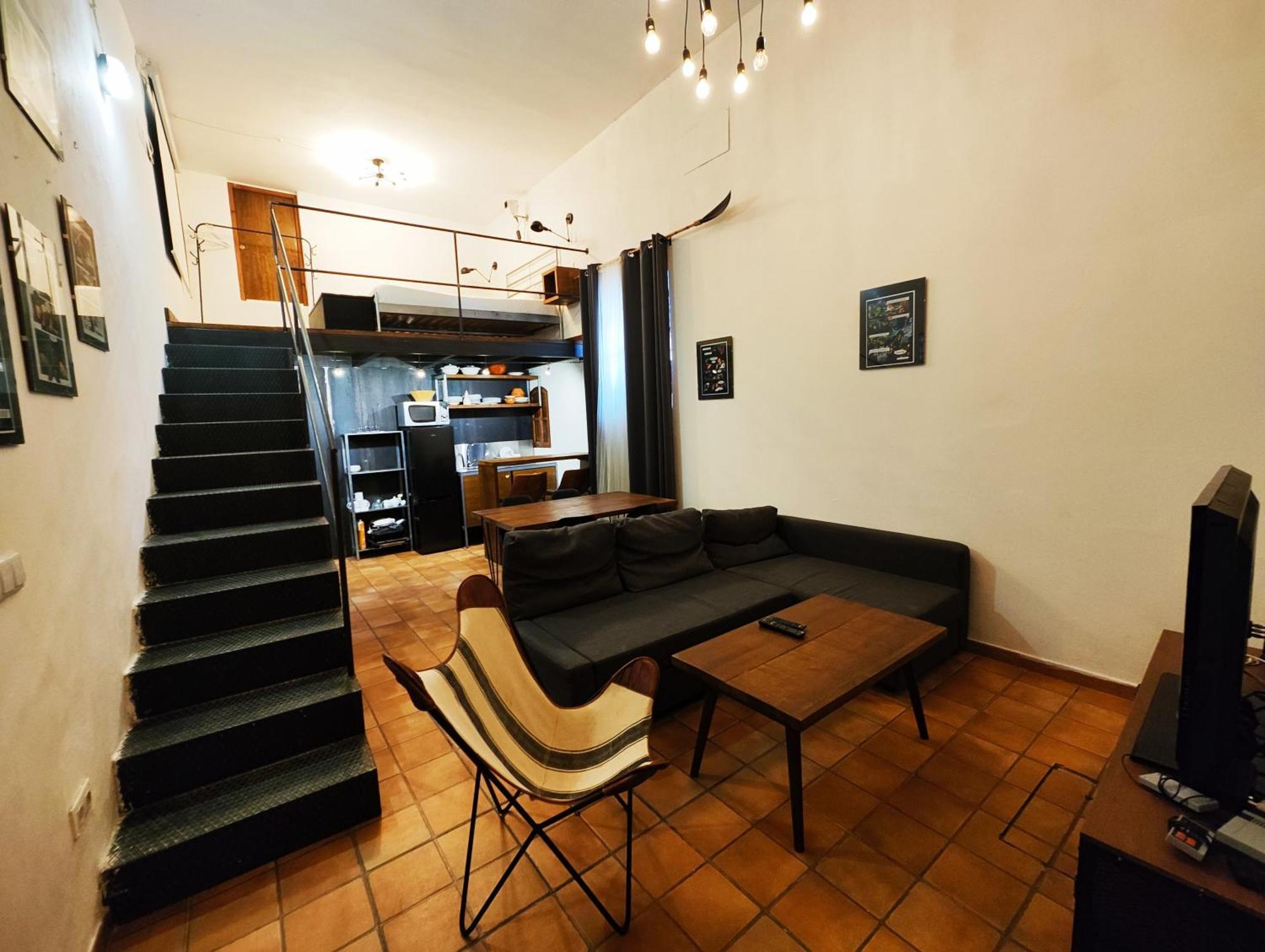 Hostal Cafe Frenteabastos Carmona  Ngoại thất bức ảnh