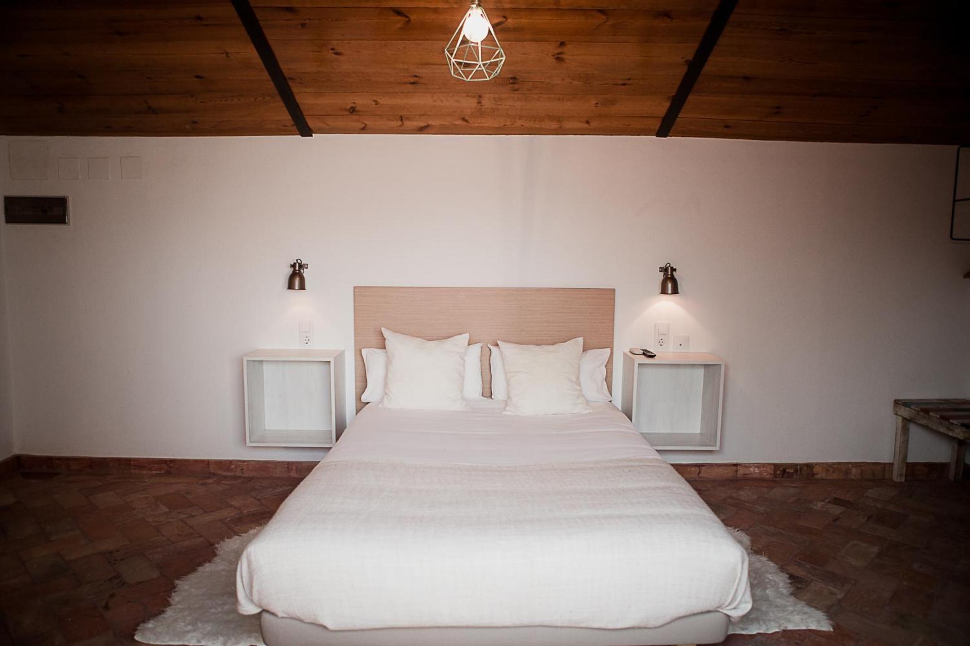 Hostal Cafe Frenteabastos Carmona  Ngoại thất bức ảnh